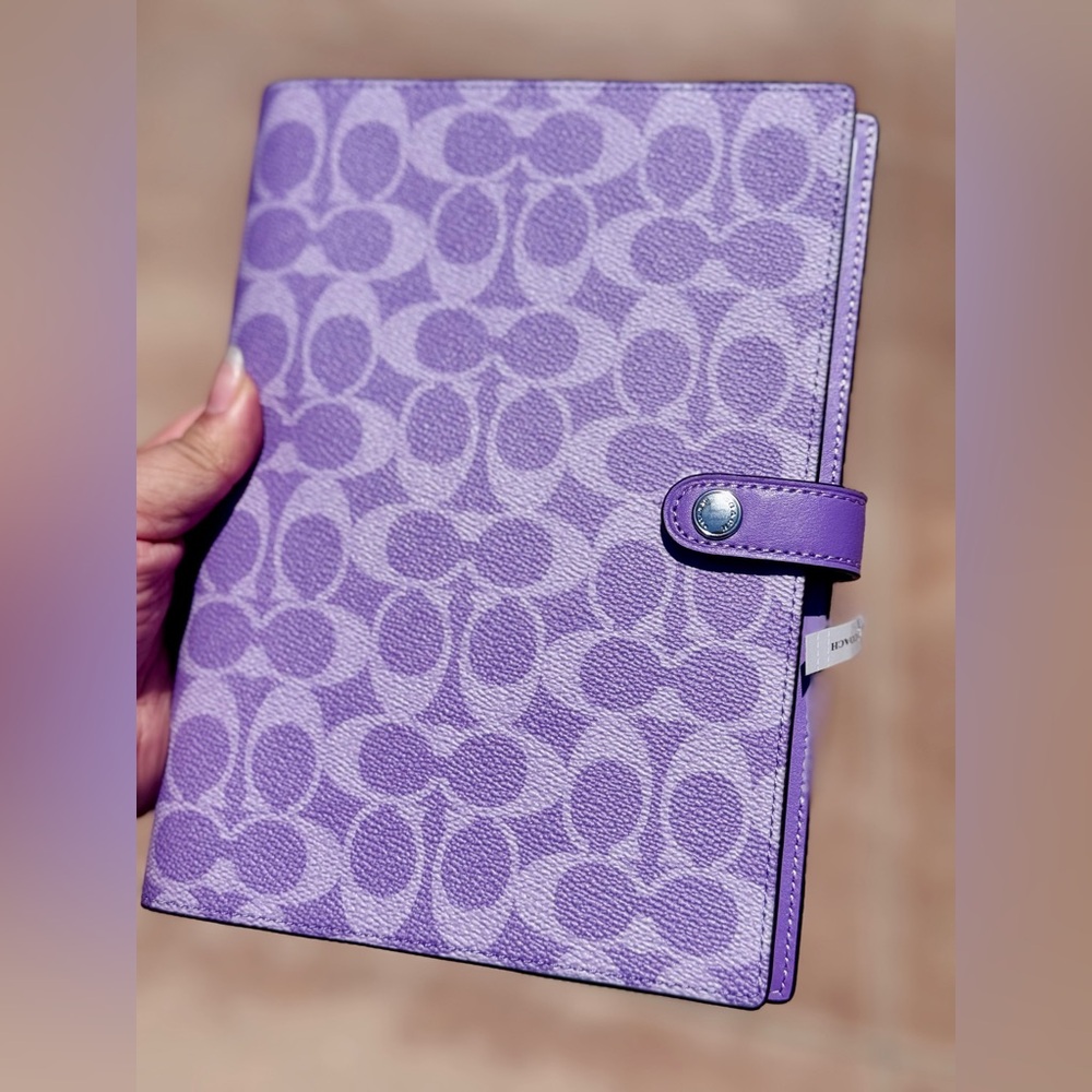 NWT Coach Notebook In Signature Canvas CZ198 in Purple Iris - Picture 5 of 5